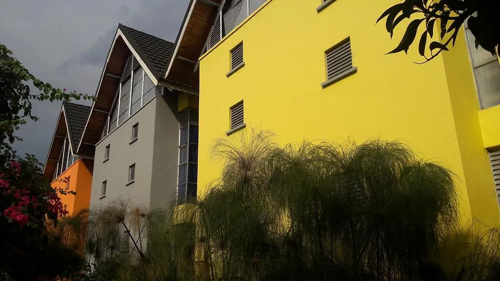 Yellow Haven Lodge Kampala Appartement